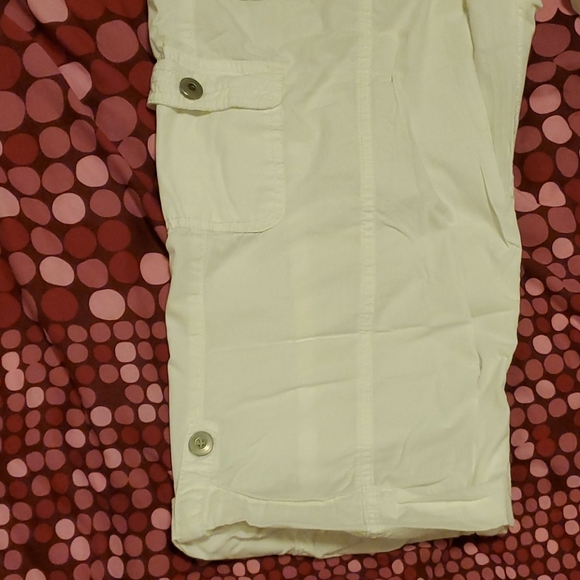 Maternity capris - Picture 2 of 4